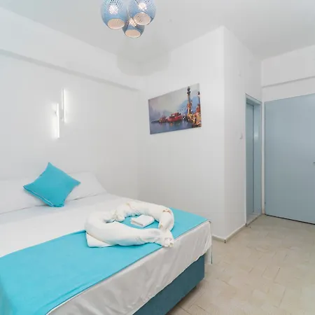 Royal Beach Hotel