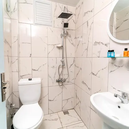 Royal Beach Hotel 5*