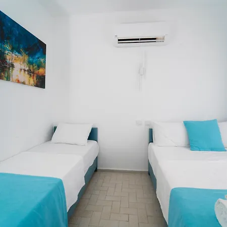 Royal Beach Hotel 5*