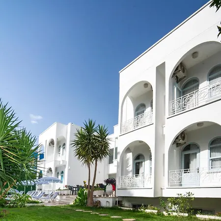 Royal Beach Hotel